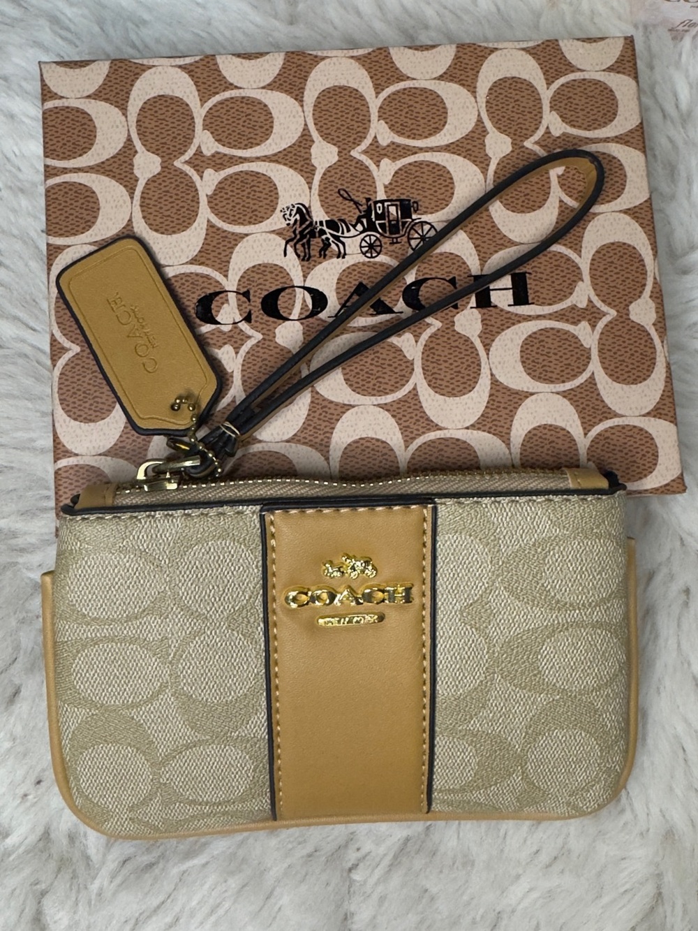 Coach Tan & Cream Signature Wristlet Clutch